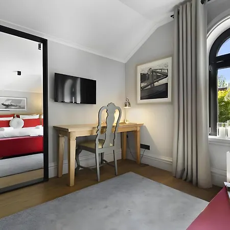 L'entre By Elite アパート